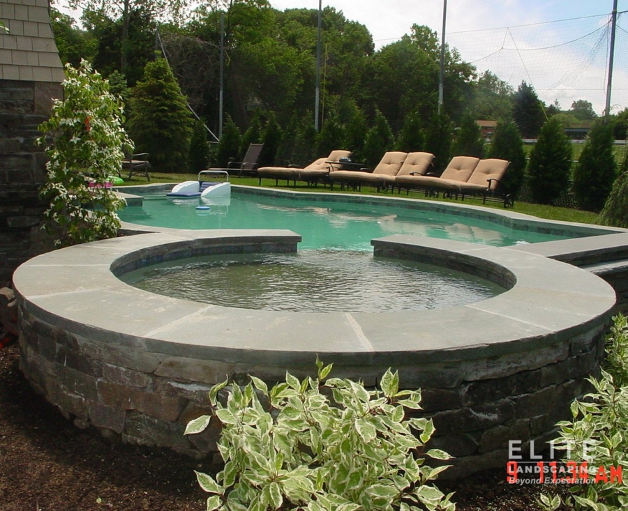 spa and hot tub by elite landscaping 0071